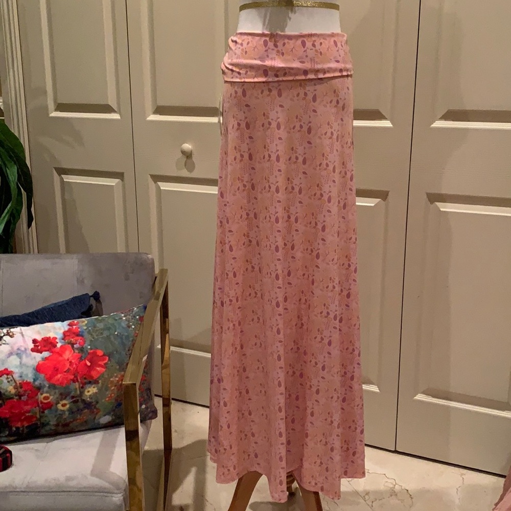 Lularoe maxi skirt, also a dress. Pink, purple/lavender. New. Xs.